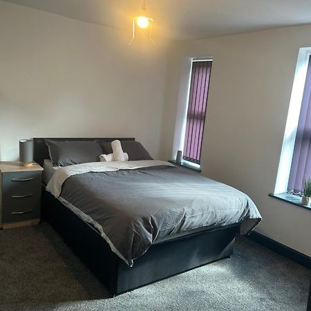 Tammys Lodge Stoke-on-Trent Экстерьер фото